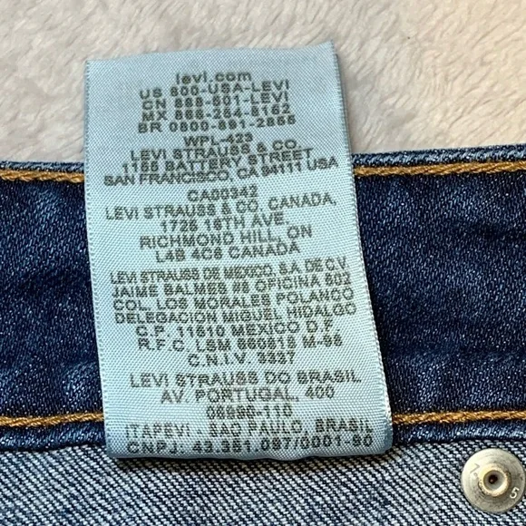 Levi’s Women Size 20 Skinny Jeans 542 Medium Wash Distressed - Picture 10 of 10
